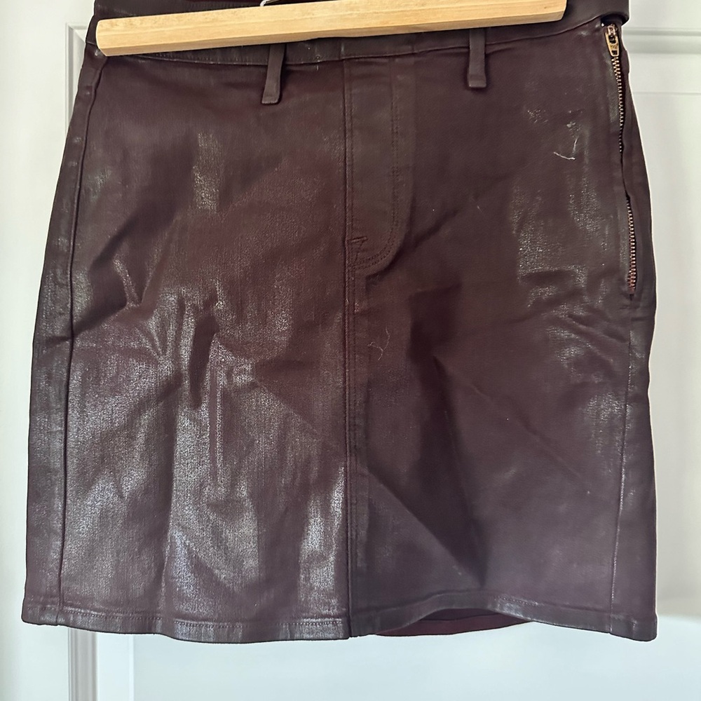 Elegant Brown Leather Skirt